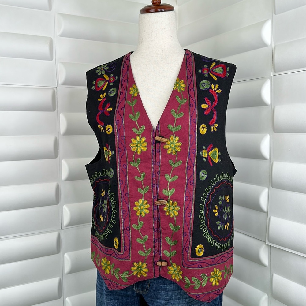 Vintage 90's Black & Burgundy Floral Embroidered Vest